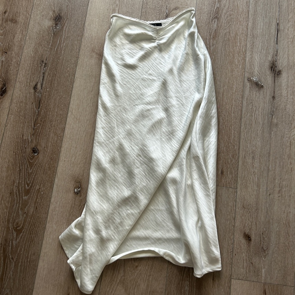 White skirt, silky, forever 21, smalls, midi